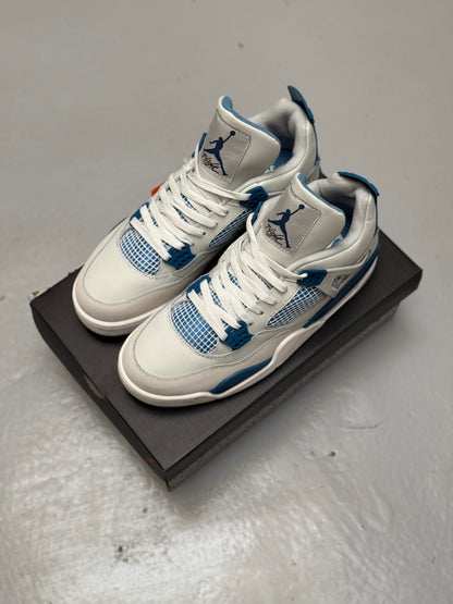 Air Jordan 4 Military Blue