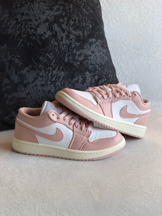 Air Jordan 1 Low “Pink Oxford”