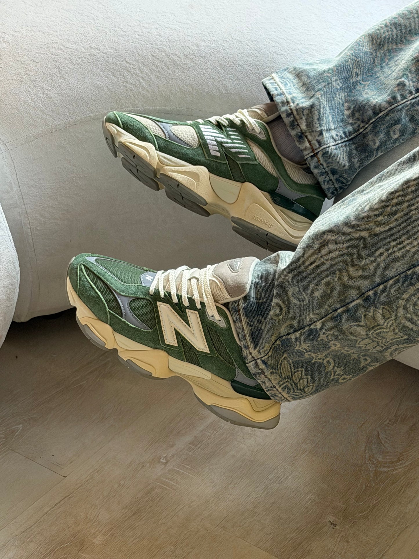 New Balance 9060