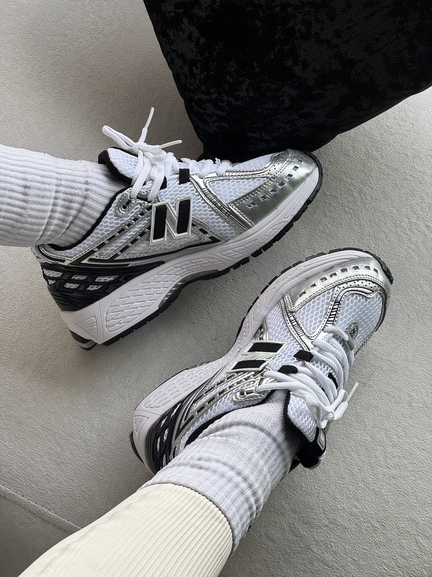 New Balance 1906R 'Silver Metallic Black'