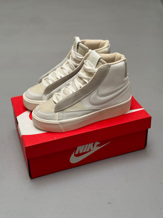 Nike Blazer Mid 77 White