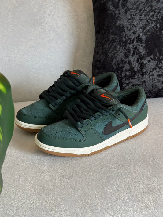 Nike Dunk Low Pro "Deep Fir"