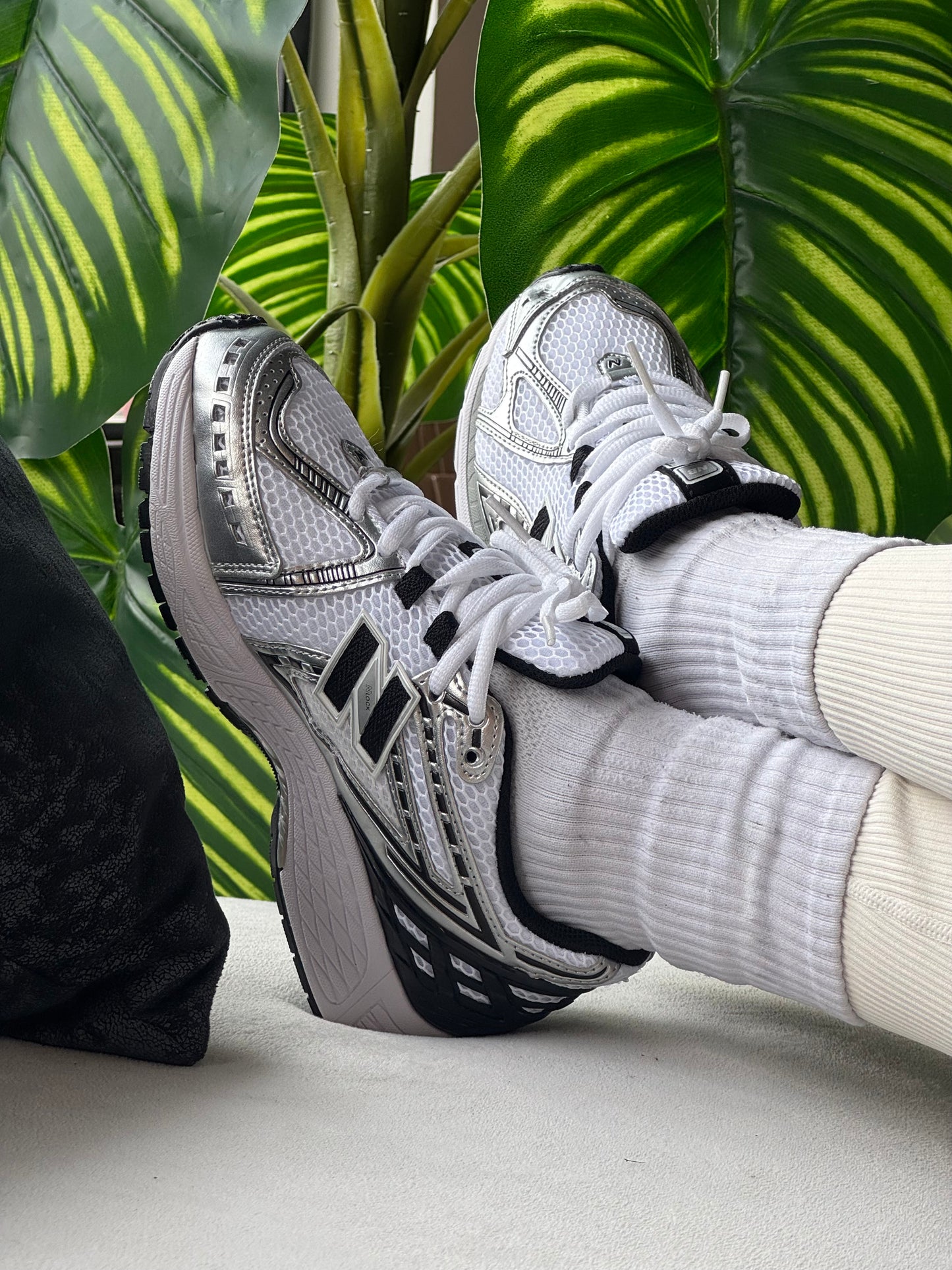 New Balance 1906R 'Silver Metallic Black'