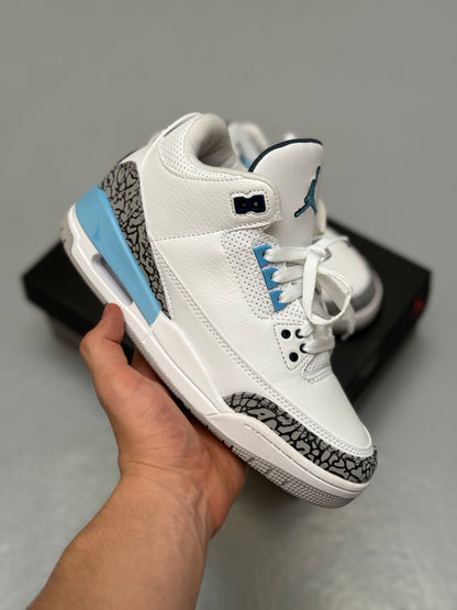 Air Jordan Retro 3 UNC