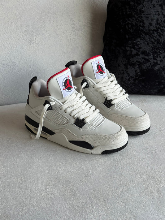 Nike Air Jordan 4 Retro "Flight Club"