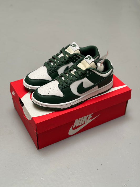 Nike Dunk SB Green