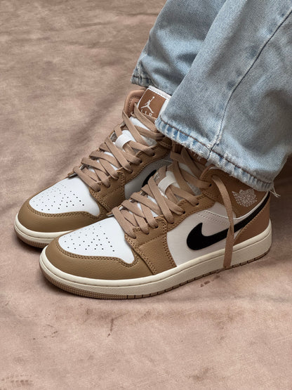 Air Jordan 1 Mid