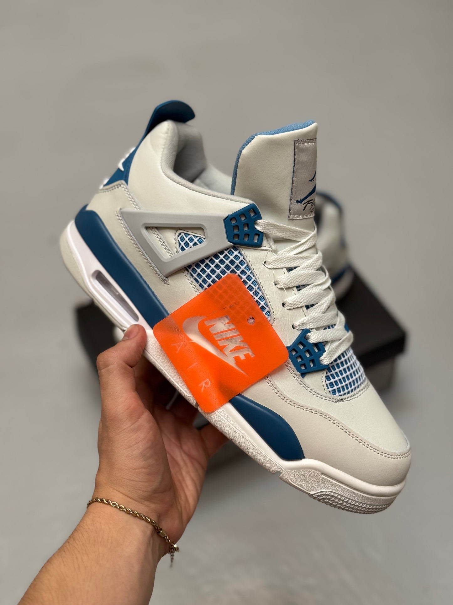 Air Jordan 4 Military Blue