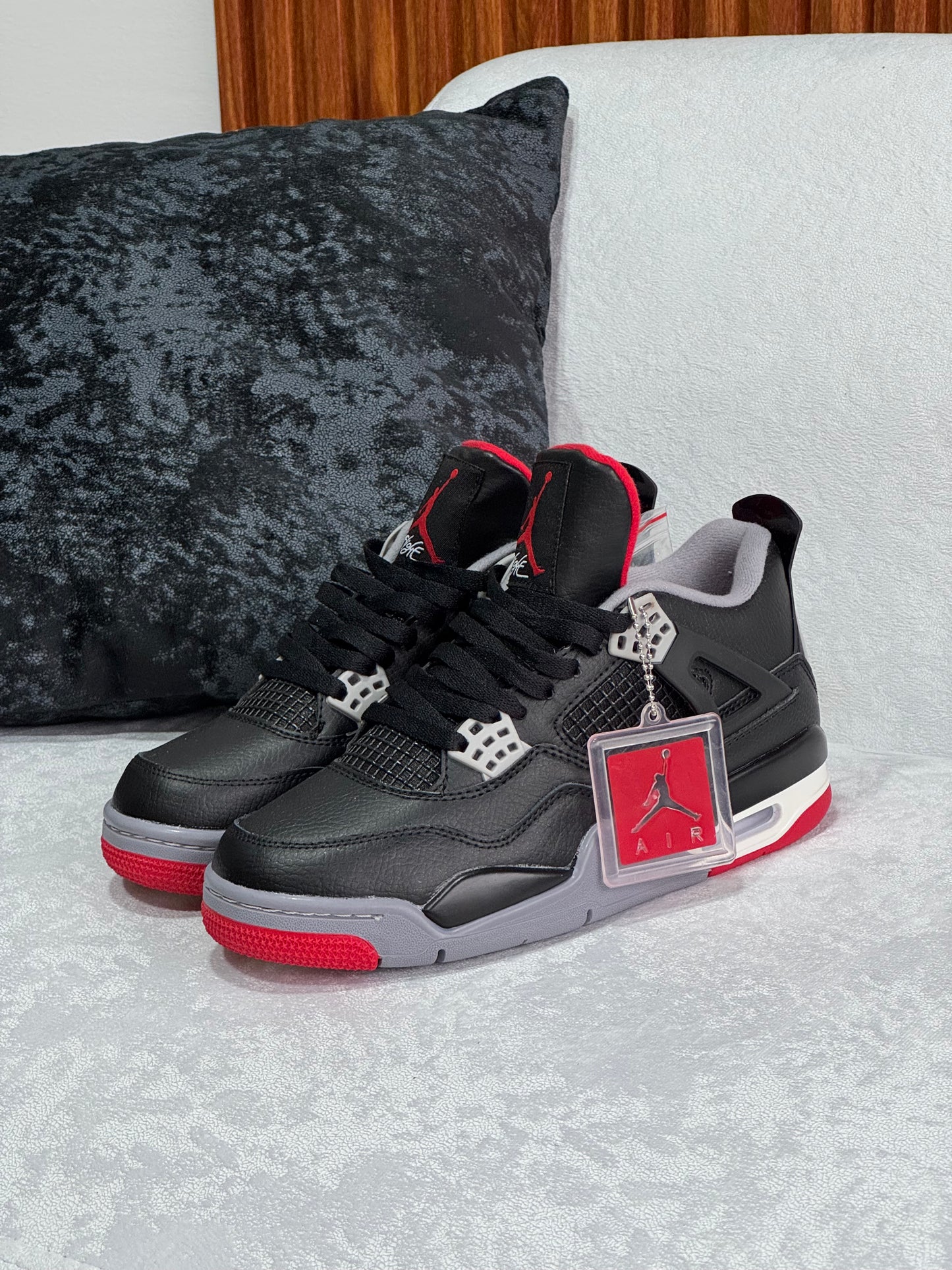 Jordan Retro 4 “Bred Reimagined”
