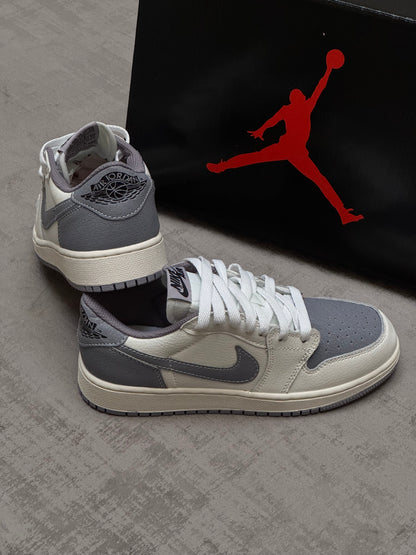 Air Jordan 1 Low ‘Atmostphere Grey’