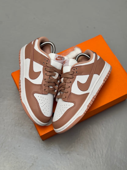 Nike Dunk Low Rose Whisper