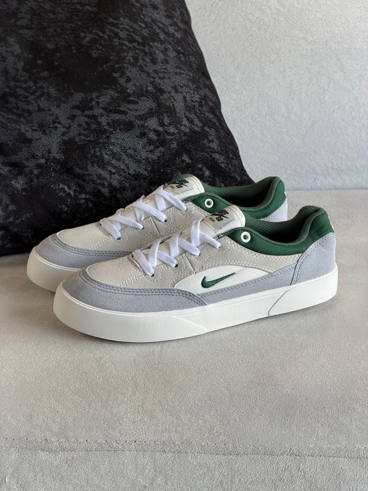 Nike SB Malor