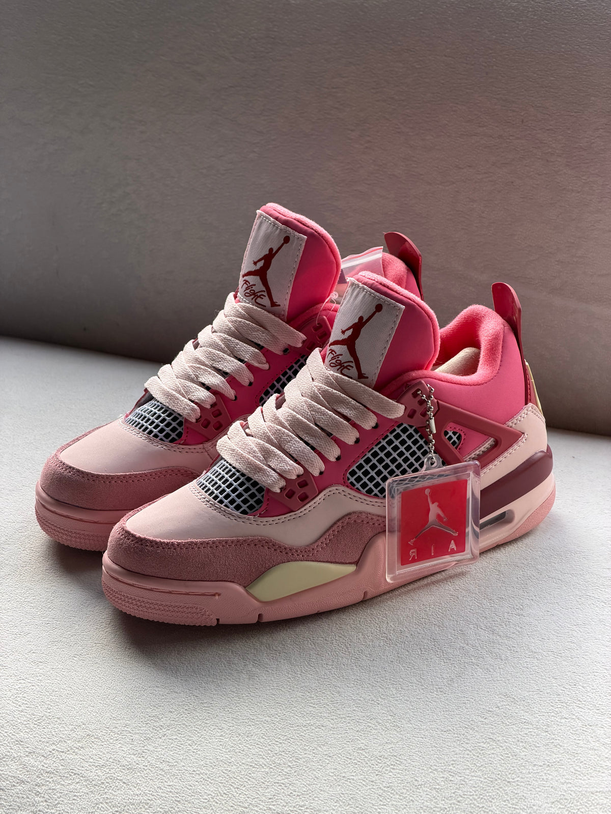 Air Jordan 4