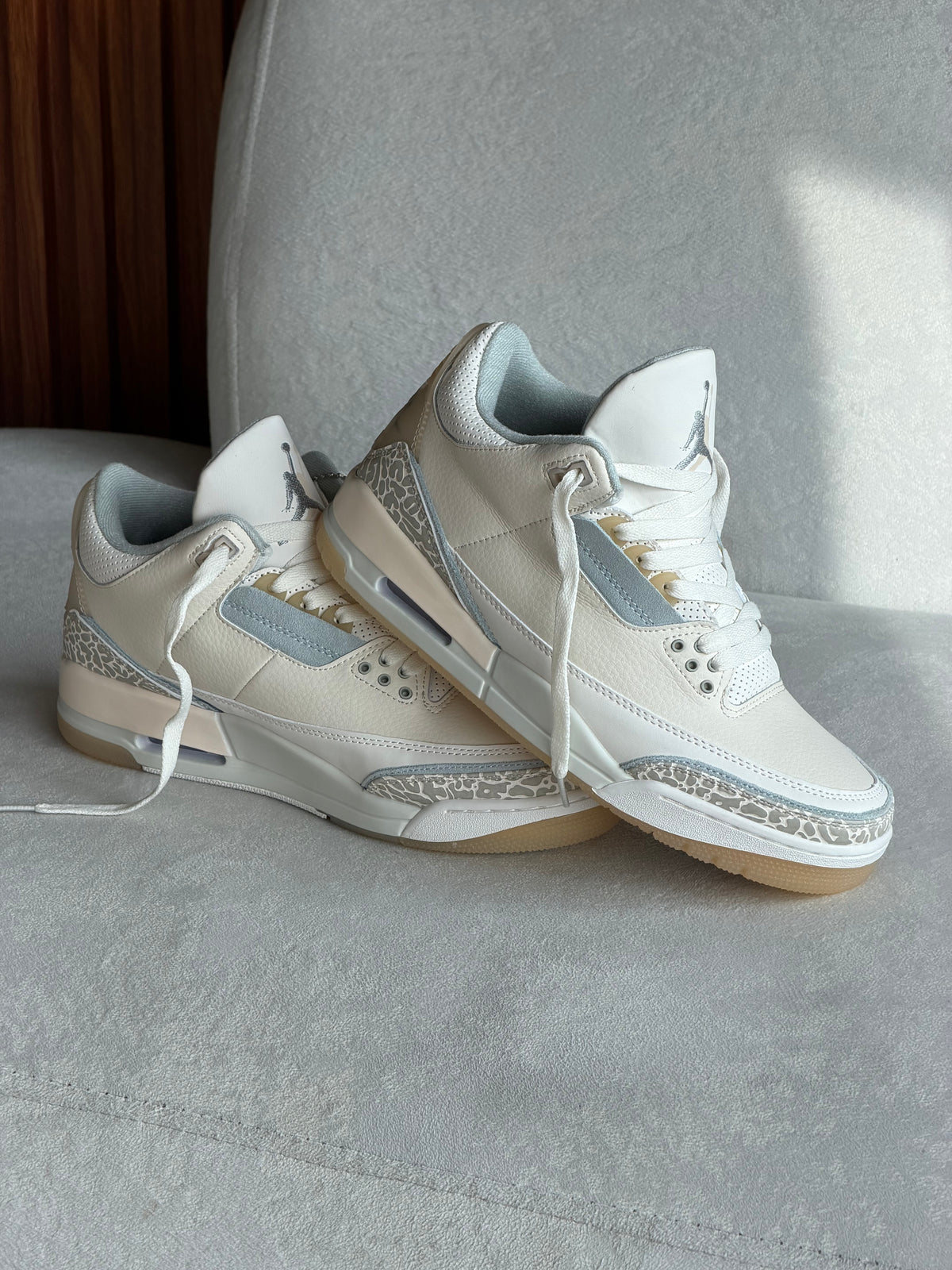 Air Jordan 3 Retro Craft "Ivory"