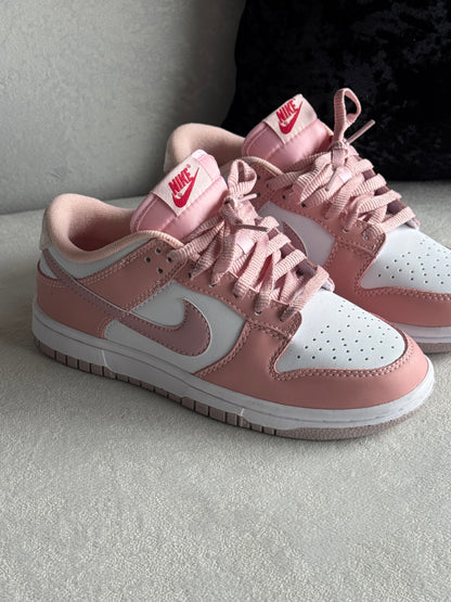 Nike Dunk Low Pink