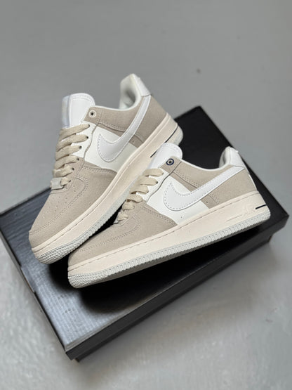 Air Force One “Naike”