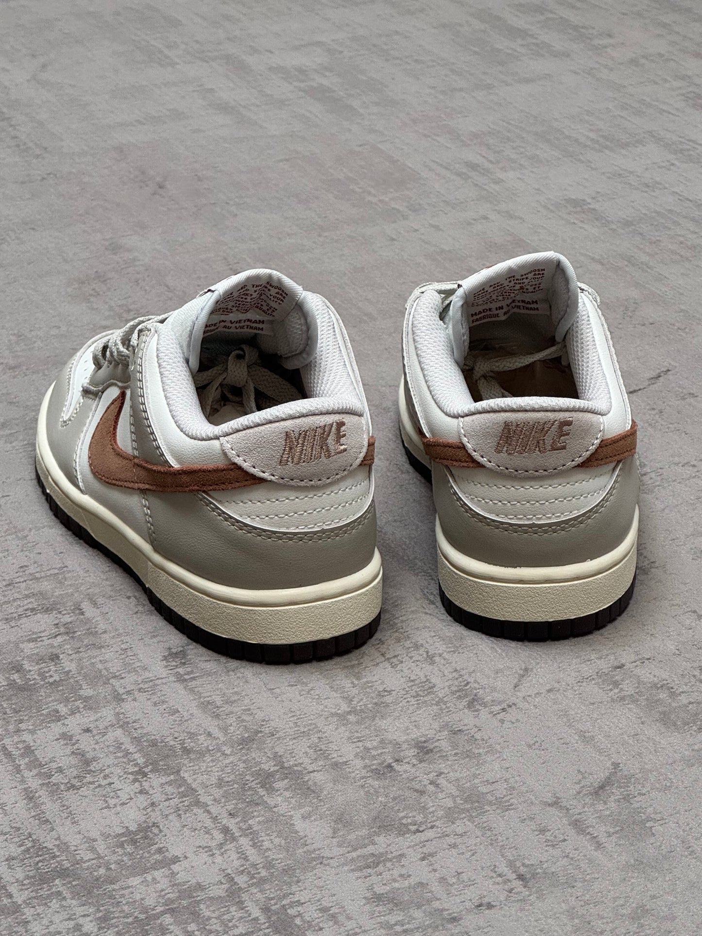 Nike Dunk Low Retro SE Phantom Khaki