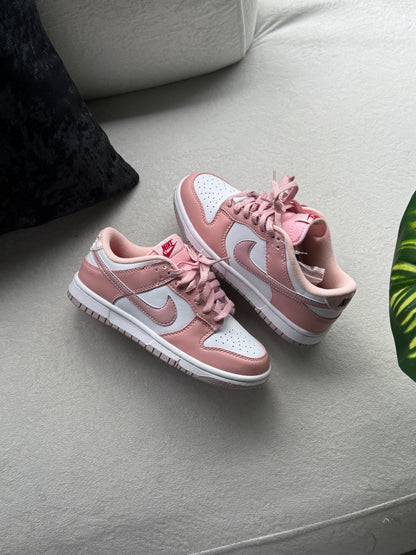Nike Dunk Low Pink