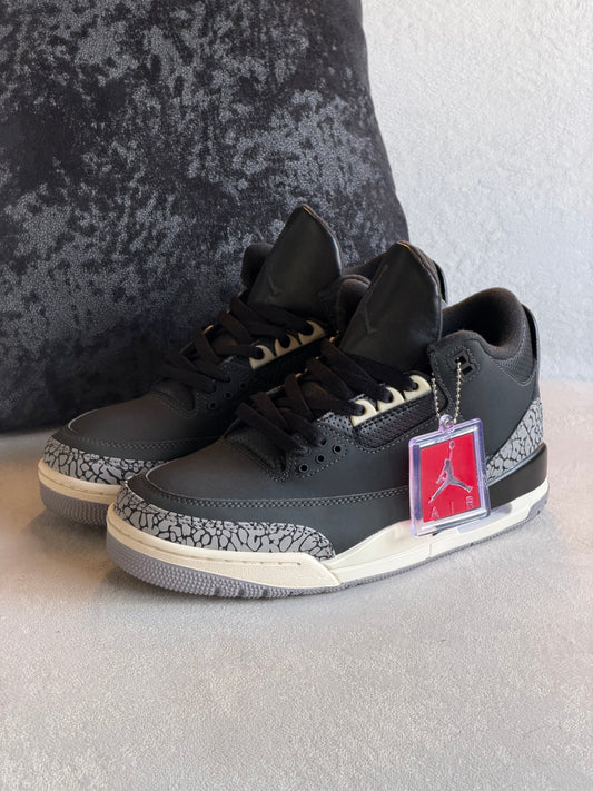 Air Jordan Retro 3 Cement