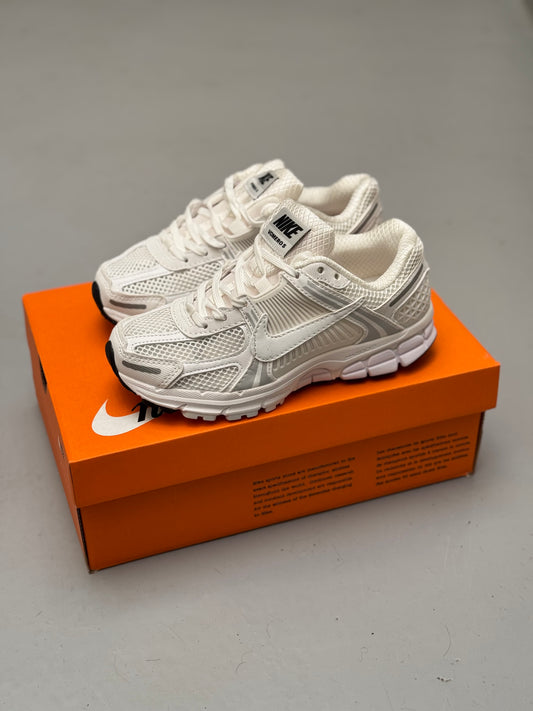Nike Zoom Vomero 5
