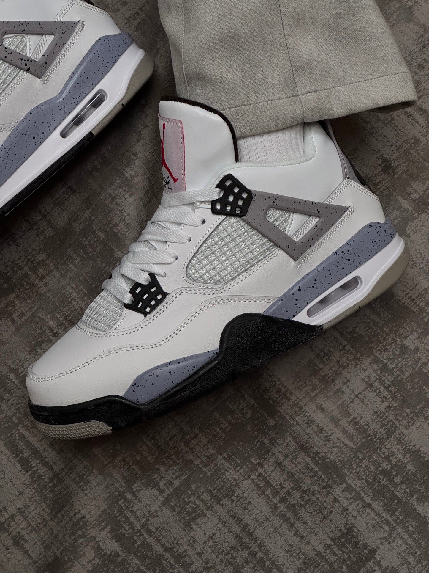Air Jordan 4 Retro 'White Cement'