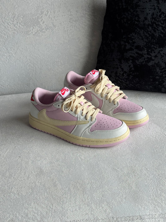 Nike Air Jordan 1 Low OG SP x Travis Scott "Shy Pink"