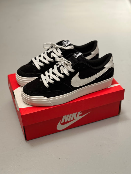Nike SB Zoom Pogo Puls Black