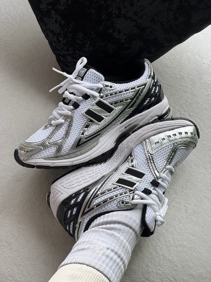 New Balance 1906R 'Silver Metallic Black'