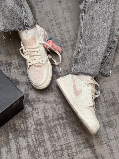 Air Jordan 1 Retro Low OG Chris Paul