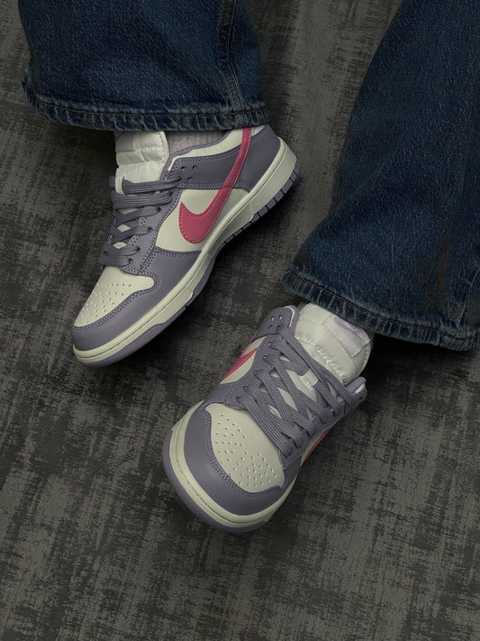 Nike SB Dunk Low “Índigo Haze”