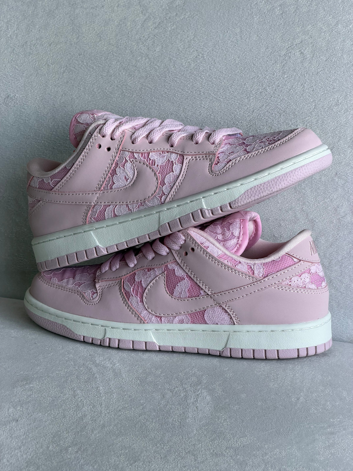 Nike Dunk Low "Regal Pink"