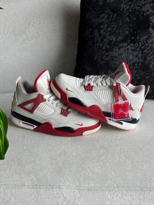 Nike Air Jordan 4 Retro OG