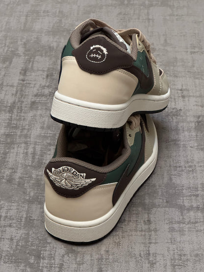Travis Scott x Air Jordan 1 Low OG Marrón Verde