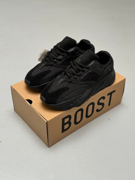 Adidas Yeezy Boost 700