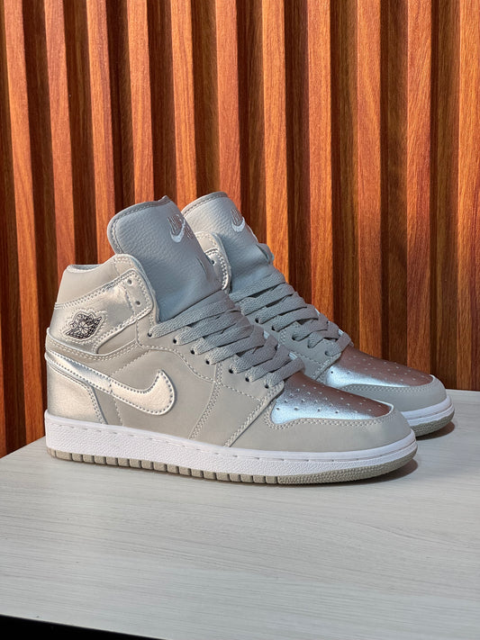 Nike Jordan Retro 1 Mid