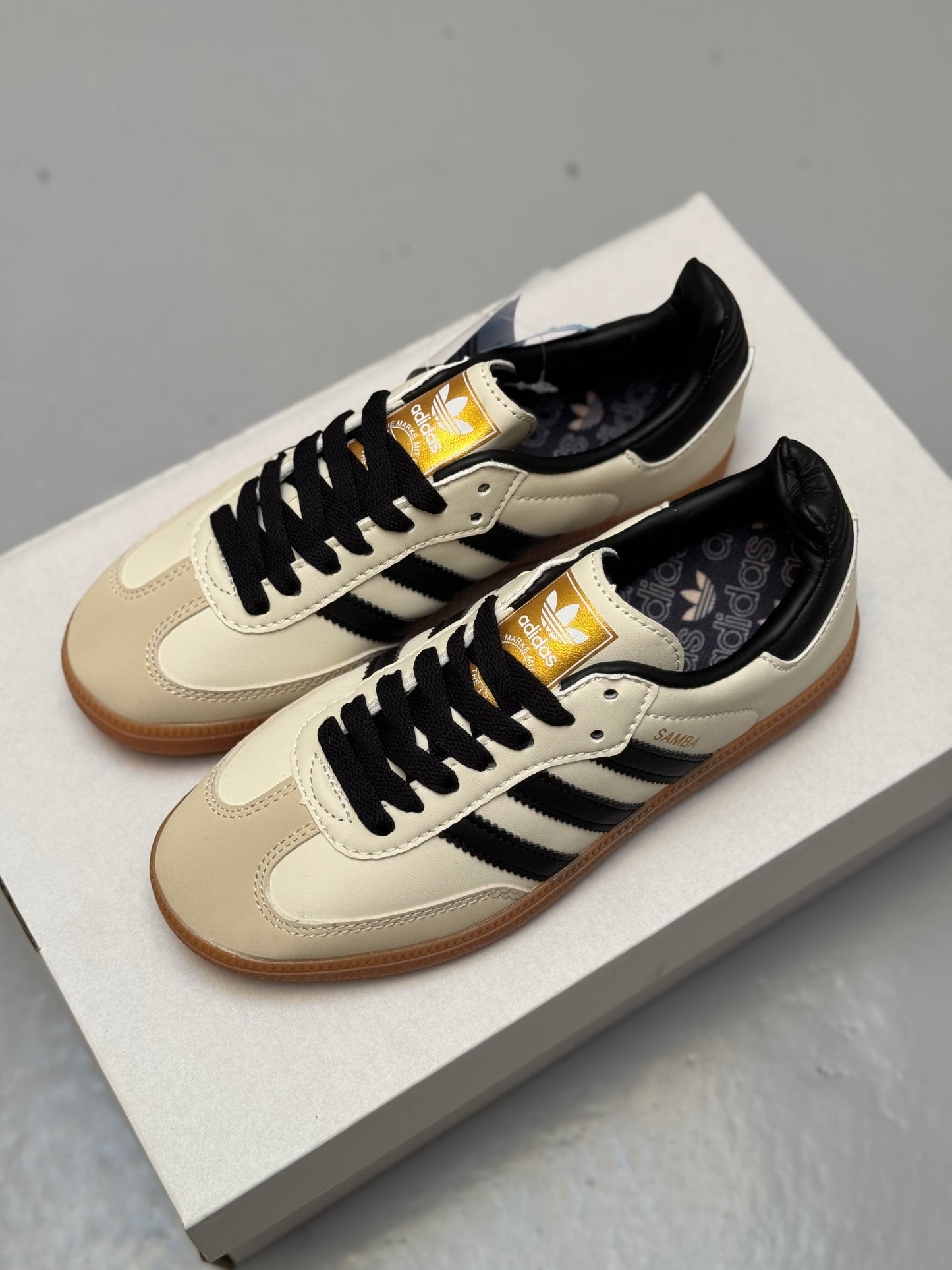 Adidas Samba Beige