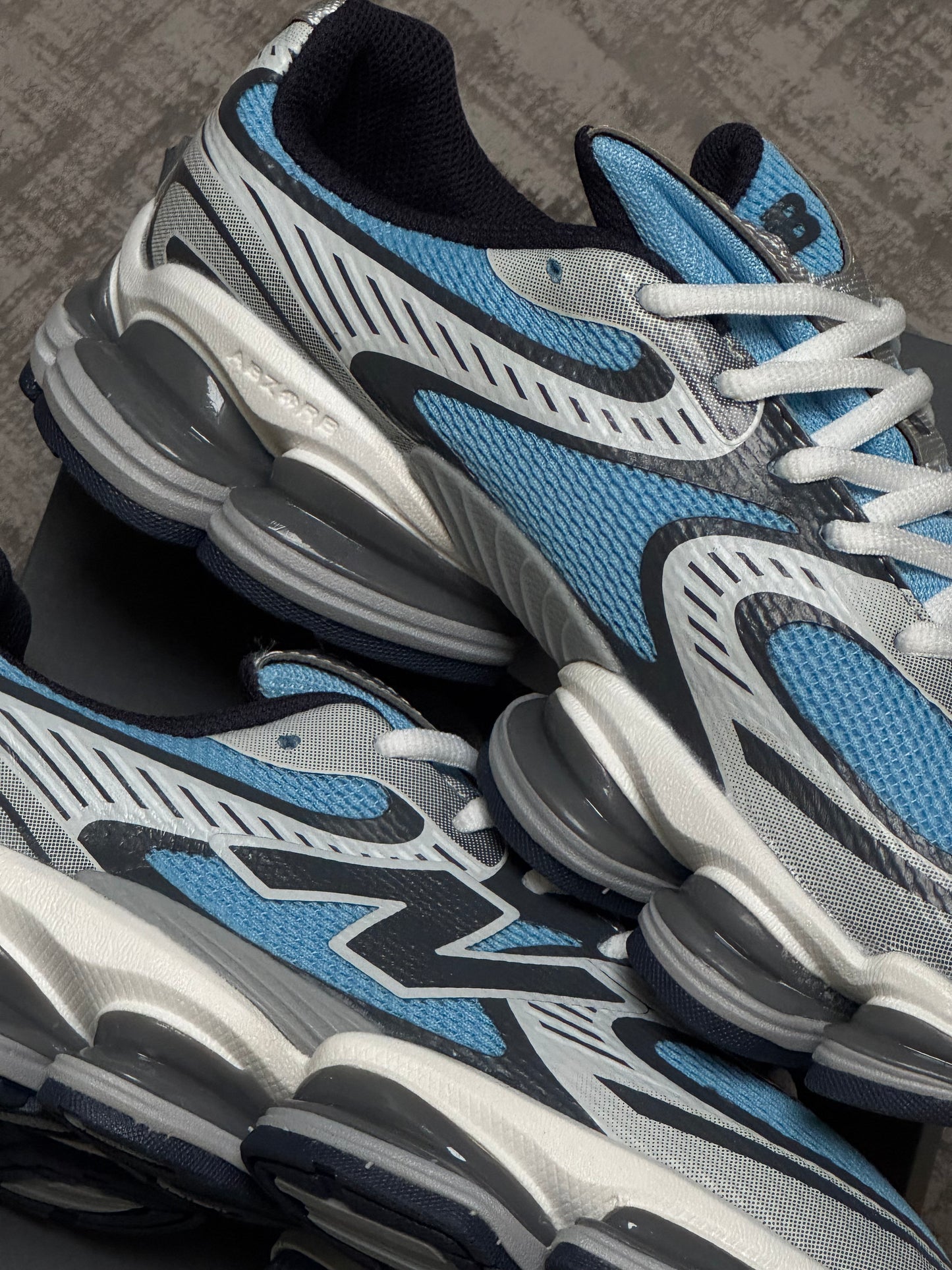 New Balance ABZORB 2000