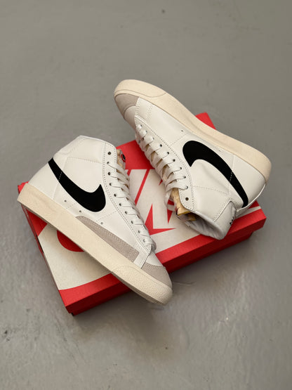 Nike Blazer Mid 77