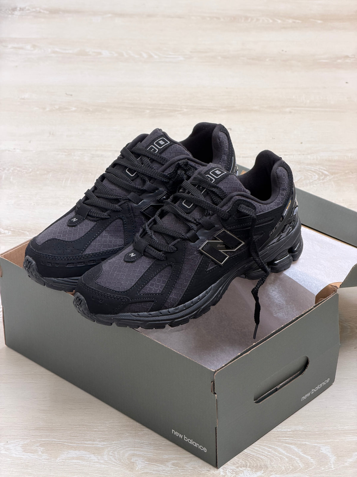 New Balance 1906R / 1906