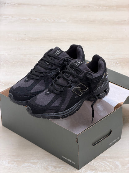 New Balance 1906R / 1906