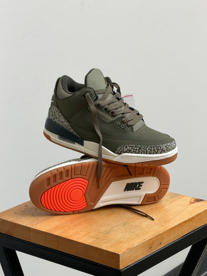 Air Jordan 3 Retro "Medium Olive" / "Family Affair"