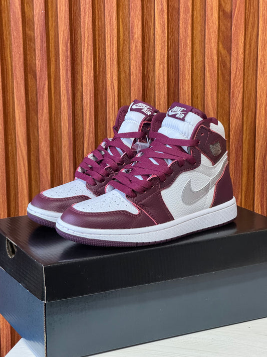 Air Jordan Retro 1 Vinotinto