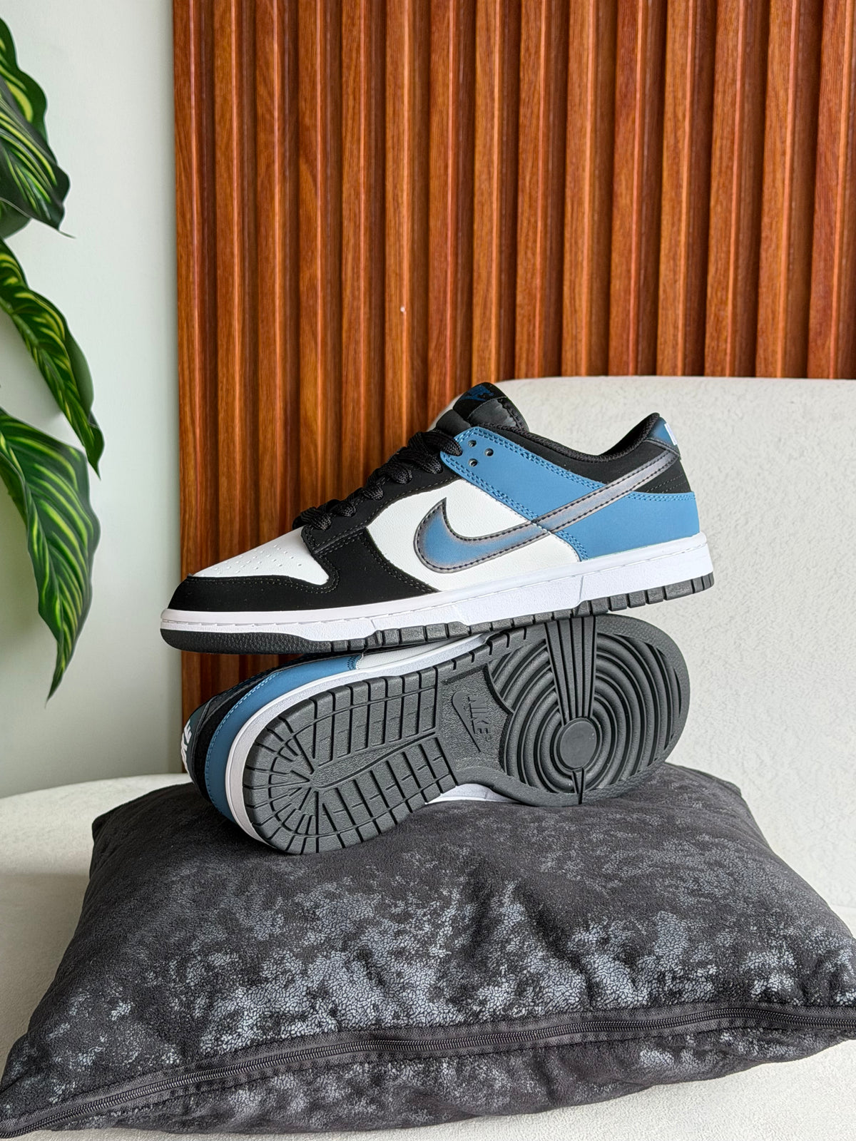 Nike Dunk Low Retro "Industrial Blue"