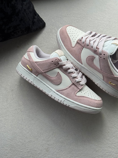 Nike Dunk Low Pearl Pink