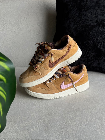 Nike SB Dunk Low