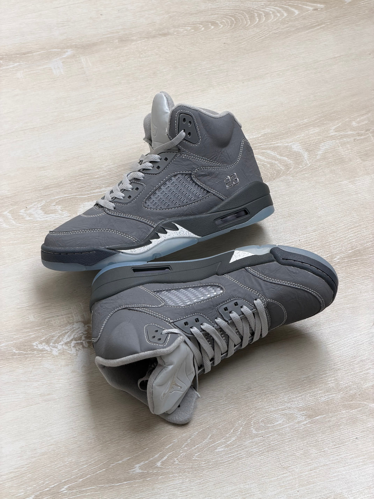 Air Jordan 5 Retro "Wolf Grey"