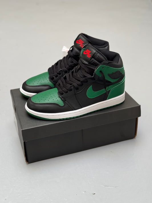 Air Jordan Retro 1 Green