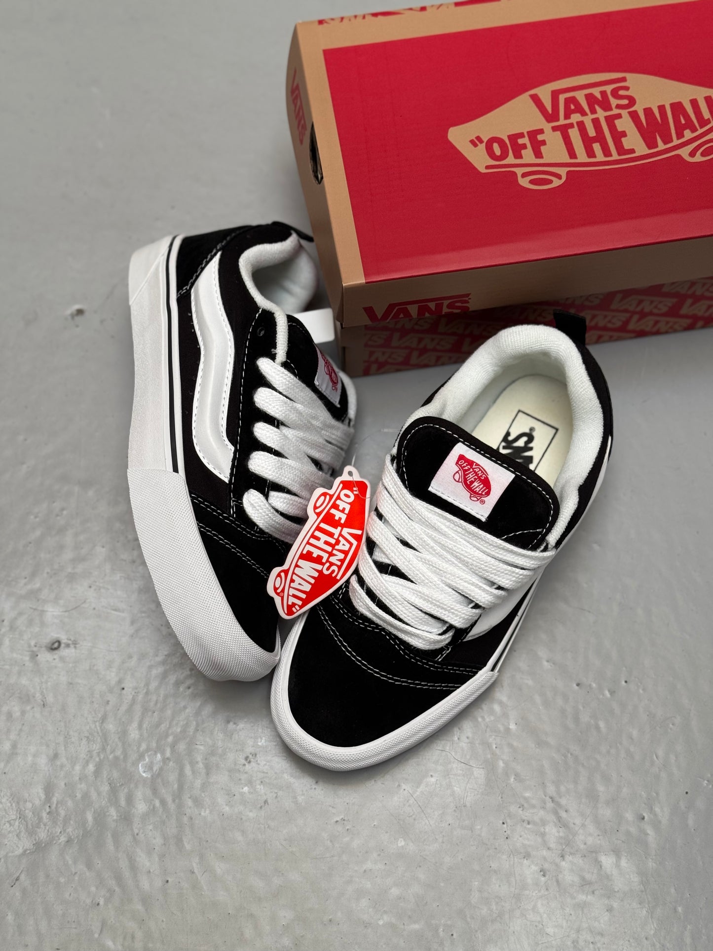 Vans Knu Skool