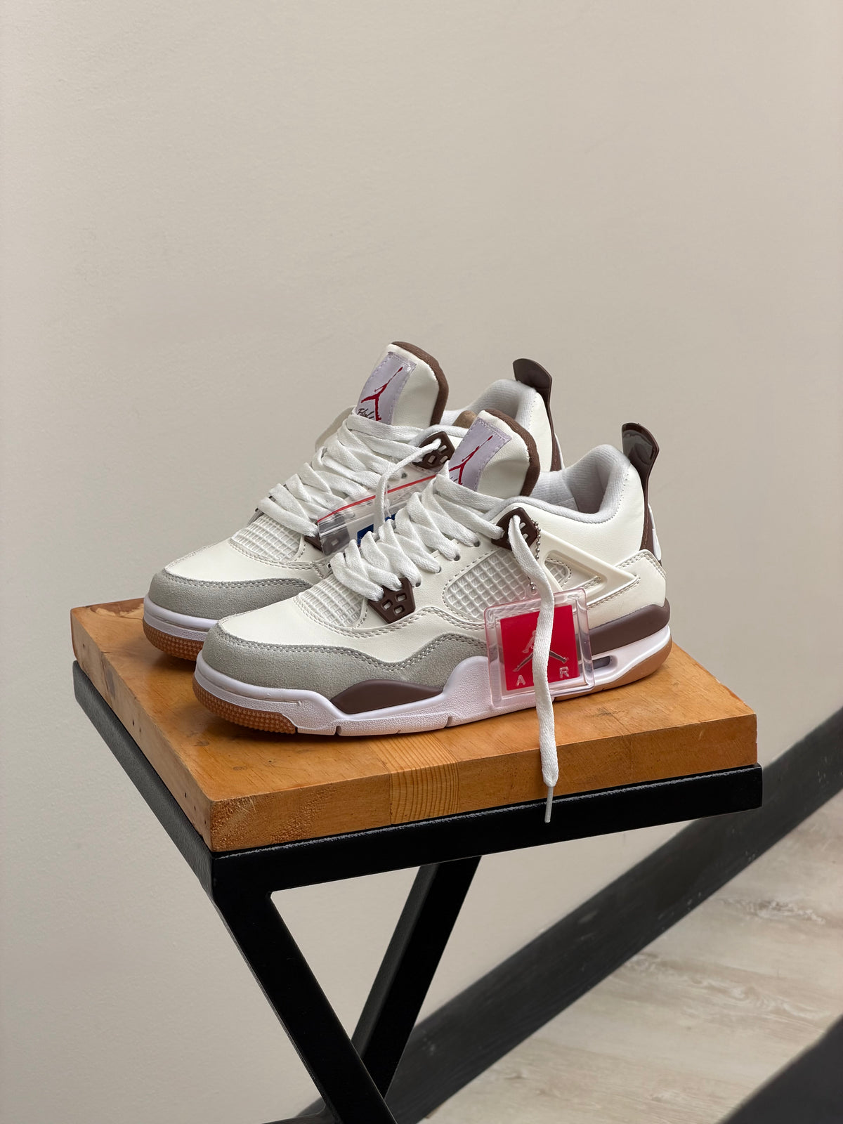 Nike Air Jordan 4 "Mocha"