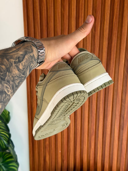 Nike Dunk Low PRM MF "Neutral Olive"